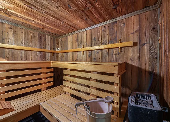 Magnifique De Luxe A Le Praz - Fr-1-568-35 (adults Only) Chalet *