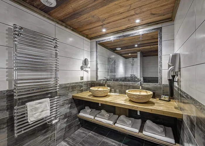 Magnifique De Luxe A Le Praz - Fr-1-568-35 (adults Only) Chalet *