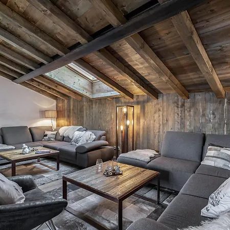 Chalet élégant à Le Praz Avec Spa, Cheminée Et Services Inclus - Fr-1-568-35 *