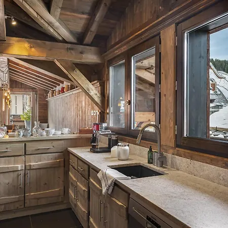 élégant à Le Praz Avec Spa, Cheminée Et Services Inclus - Fr-1-568-35 Chalet